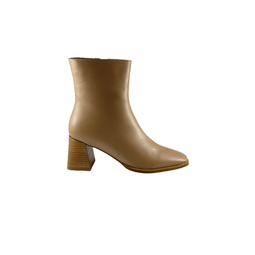 Billini Alania Ankle Boot Almond